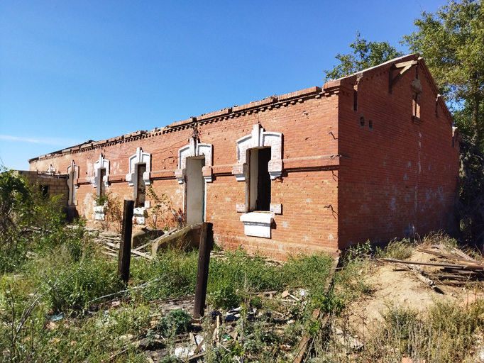 жилые дома (казармы) станции Канальная (бывшая Тундутово))